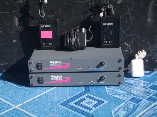 ขายไมล์ลอย  WESTON 2ชุด  ใช้ได้ปกติ ราคา1800  บาท