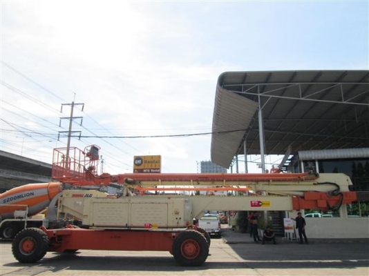 บริการให้เช่ารถกระเช้า JLG รายวัน รายสัปดาห์ รายเดือน ราคาถูก  รุ่น 150HX (สูง 46 เมตร)