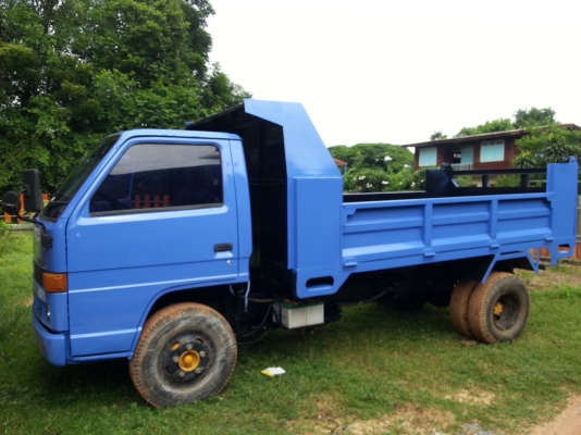 ขายรถบรรทุก 6 ล้อดั๊ม ISUZU 110 แรงม้าต่อดั๊มใหม่จะเอาช่วงล่าง F ทั้งหน้าและหลังก็จะเปลี่ยนให้ ขายรถบรรทุก 6 ล้อดั๊ม ISUZU 110 แรงม้าต่อดั๊มใหม่จะเอาช่วงล่าง F ทั้งหน้าและหลังก็จะเปลี่ยนให้