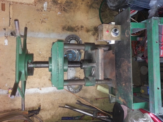 ขายเครื่องอัดยางราคาถูกพร้อมใช้