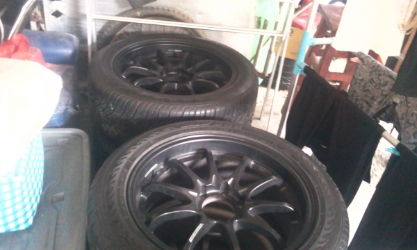 ขายแม็ก20"สวยขาย28000ราคาแม็ก18