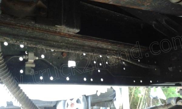 รถบรรทุก 6 ล้อดัํมพ์ HINO รุ่น XZU650R