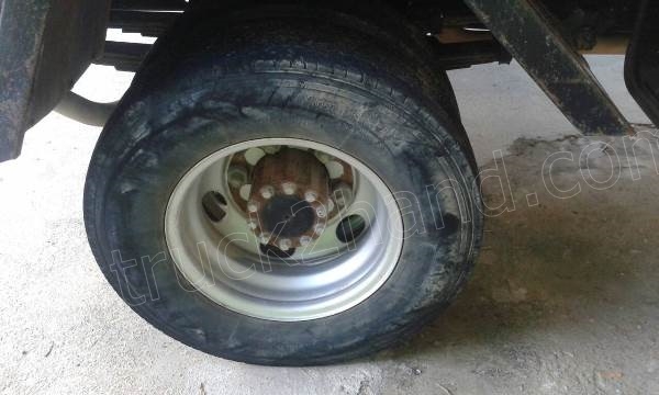 รถบรรทุก 6 ล้อดัํมพ์ HINO รุ่น XZU650R รถบรรทุก 6 ล้อดัํมพ์ HINO รุ่น XZU650R