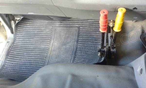 รถบรรทุก 6 ล้อดัํมพ์ HINO รุ่น XZU650R รถบรรทุก 6 ล้อดัํมพ์ HINO รุ่น XZU650R