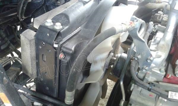 รถบรรทุก 6 ล้อดัํมพ์ HINO รุ่น XZU650R รถบรรทุก 6 ล้อดัํมพ์ HINO รุ่น XZU650R