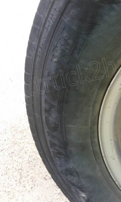 รถบรรทุก 6 ล้อดัํมพ์ HINO รุ่น XZU650R รถบรรทุก 6 ล้อดัํมพ์ HINO รุ่น XZU650R