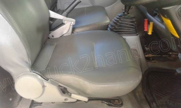 รถบรรทุก 6 ล้อดัํมพ์ HINO รุ่น XZU650R รถบรรทุก 6 ล้อดัํมพ์ HINO รุ่น XZU650R