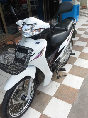 ราคาถูก Honda Wave 110 i ปี 2556 สีขาว ม่วง รถอย่างสวย ประหยัดน้ำมัน