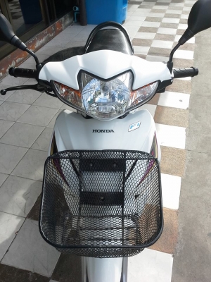 ราคาถูก Honda Wave 110 i ปี 2556 สีขาว ม่วง รถอย่างสวย ประหยัดน้ำมัน ราคาถูก Honda Wave 110 i ปี 2556 สีขาว ม่วง รถอย่างสวย ประหยัดน้ำมัน