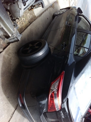 17" กว้าง7 4/100-114 ยาง215/45 ปี10 4วง ครบชุด