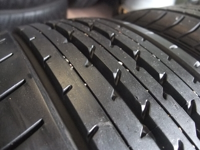 ยาง Dunlop 195/45/16 ปี 12 ยาง Dunlop 195/45/16 ปี 12