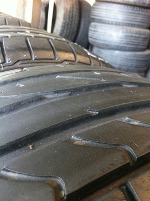 ยาง Bridgestone 225/45/17 ปี 10 แก้ม runflat