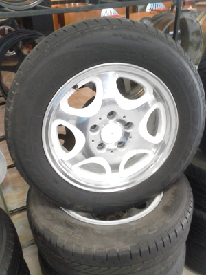 แม๊ก 5 รู ขอบ 15 แม๊ก BENZ ชุด 4 ล้อ TEL.081-427-3941 แม๊ก 5 รู ขอบ 15 แม๊ก BENZ ชุด 4 ล้อ TEL.081-427-3941