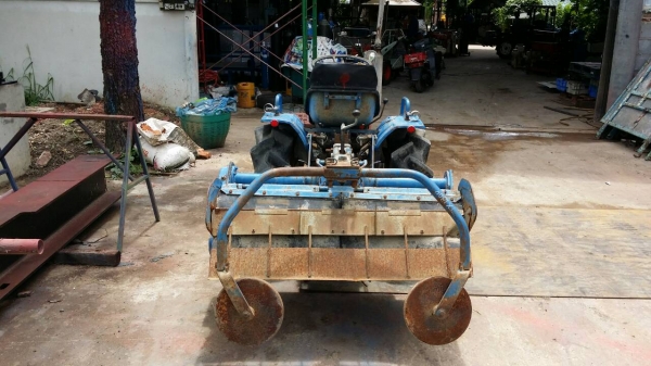 รถไถพรวนดินนั่งขับ ISEKI 13 แรง  เก่าญี่ปุ่น สภาพพร้อมใช้งาน  เครื่องยนต์แรงและติดง่าย คุณภาพดี