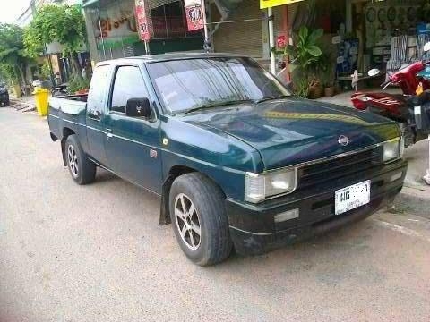 **120,000 บ.ต่อรอง**ขายกระบะแค็ป NISSAN BIG-M BD25 ฝาแดง จอโค้ง ปลายปี38/95 เครื่องเดิมเกียร์เดิม ฝาแดงยอดนิยม เครื่องแน่นๆ แห้ง อึด แรง เกียร์ ดีไม่หลุด ช่วงล่างหนึบ คัสซีสวยเดิม ไม่ปะไม่ดาม พื้นปูกระบะ หน้า-หลังเดิมไม่เคยชนหนัก ภายในสวยคอนโซลครบ พ.พาวเว