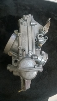 ขายคาร์บูnsr250 แท้ติดรถพร้อมใส่