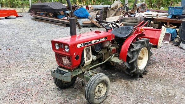 รถไถพรวนดินนั่งขับ YANMAR 13 แรง เก่าญี่ปุ่น สภาพพร้อมใช้งาน เครื่องยนต์แรงและติดง่าย คุณภาพดี รถไถพรวนดินนั่งขับ YANMAR 13 แรง เก่าญี่ปุ่น สภาพพร้อมใช้งาน เครื่องยนต์แรงและติดง่าย คุณภาพดี
