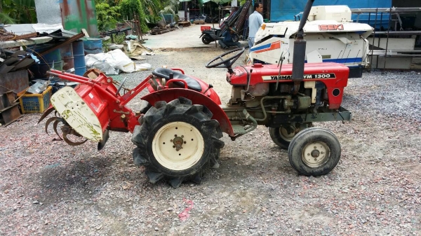 รถไถพรวนดินนั่งขับ YANMAR 13 แรง เก่าญี่ปุ่น สภาพพร้อมใช้งาน เครื่องยนต์แรงและติดง่าย คุณภาพดี รถไถพรวนดินนั่งขับ YANMAR 13 แรง เก่าญี่ปุ่น สภาพพร้อมใช้งาน เครื่องยนต์แรงและติดง่าย คุณภาพดี