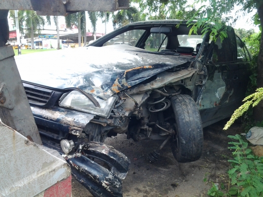 TOYOTA CORONA AT190 ชนมาข้างซ้าย เครื่องไม่เป็นไร ราคาเบาๆ TOYOTA CORONA AT190 ชนมาข้างซ้าย เครื่องไม่เป็นไร ราคาเบาๆ