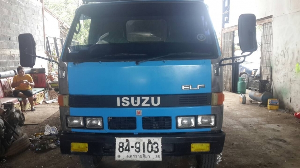 หกล้อดั้ม isuzu  NPR เครื่อง 4BB เครื่องดีคันชีสวย สภาพพร้อมใช้งาน ไม่มีทะเบียน