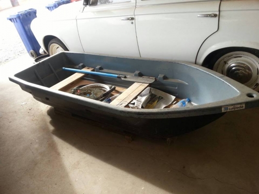 ขายเรือไฟเบอร์ พร้อมเครื่อง3.5 แรง ขายเรือไฟเบอร์ พร้อมเครื่อง3.5 แรง