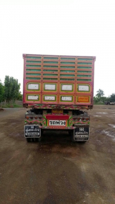 ต้องการขายรถบรรทุกพ่วง