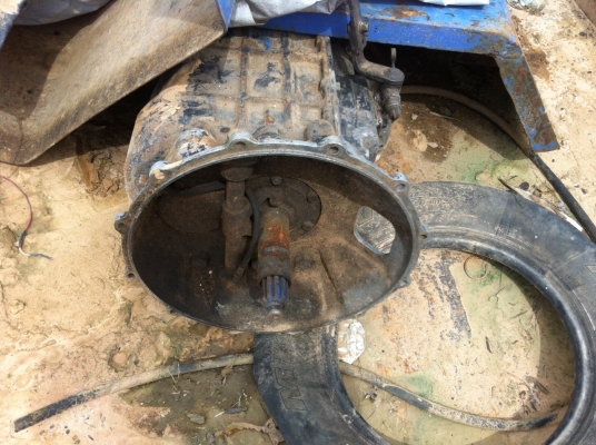 ขายเกียร์8 รอบ2 HiNO  ใช้วิ่งรถลากได้ ยกลงตามสภาพ