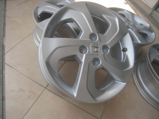 ขายล้อแม็ก new city 15"