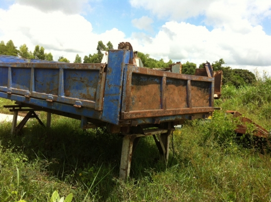 ((ขายไปยโสธร))ขายกระบะดั้ม ชุดกระบอกดั้ม 4ตัน คัสซี่ 75 cm ยาว3.5  ยกลงจากรถตามสภาพ สนใจโทรมาคุยครับ