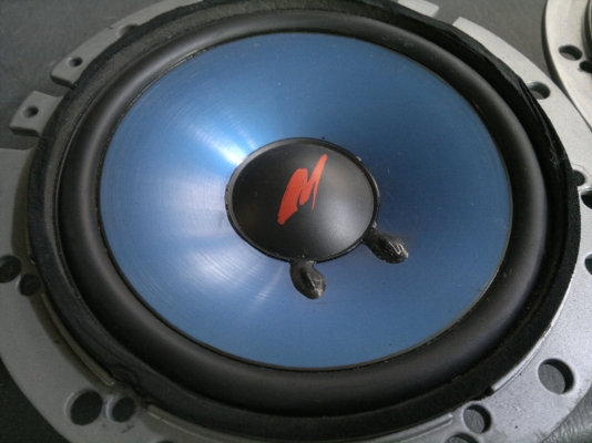 ลำโพงดอก Kenwood KFC 1600 6 นิ้ว เสียงกลางเบสส ลำโพงดอก Kenwood KFC 1600 6 นิ้ว เสียงกลางเบสส