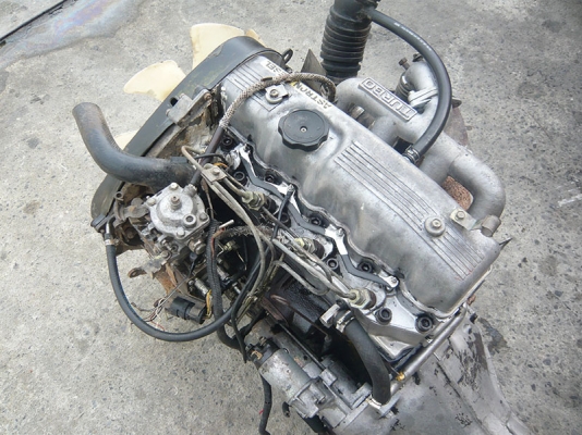 ขายเครื่องยนต์ดีเซล MITSUBHISH 4D55 TUTBO