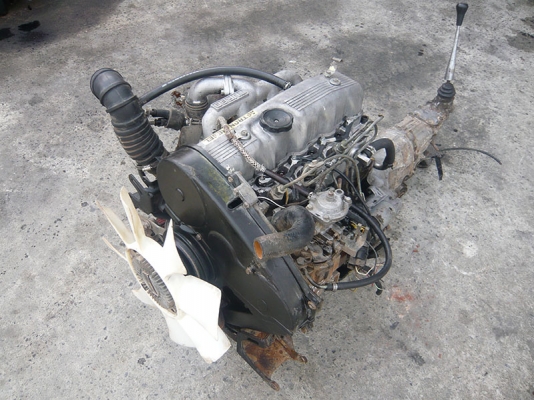 ขายเครื่องยนต์ดีเซล MITSUBHISH 4D55 TUTBO