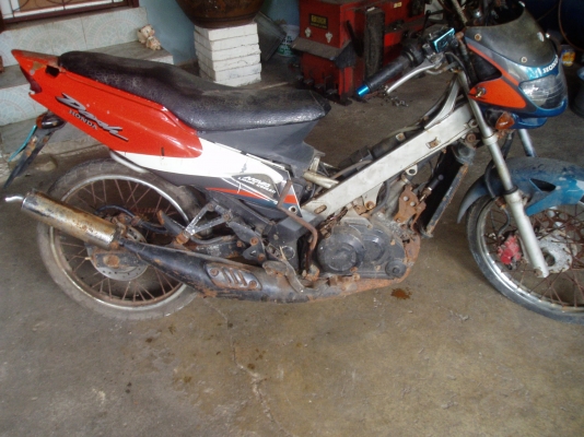 ขายซาก หรือแยกอะไหล่ แดชตูดแหลมไม่มีเล่มเอาไว้ทำอะไหล่3000บาท