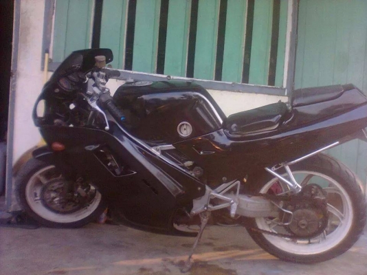 ขายVFR400ทะเบียนแท้ ขายVFR400ทะเบียนแท้