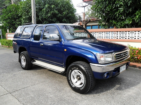 ขาย HILUX TIGER 3.0 4WD เครื่อง KZ TURBO เดิมโรงงานใช้มือเดียวครับ