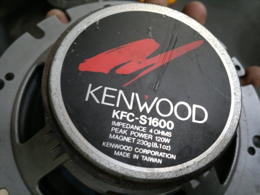 ลำโพงดอก Kenwood KFC 1600 6 นิ้ว เสียงกลางเบสส