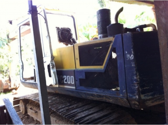 ขายแบคโคPC200-3สภาพเดิมทั้งคัน เครื่องดี เอวแน่น ปั้มแรง พร้อมใช้งานๆ สนใจโทร090-8588220คุณนะ LINE ID:narong498 หรือ www.truck.in.th/498