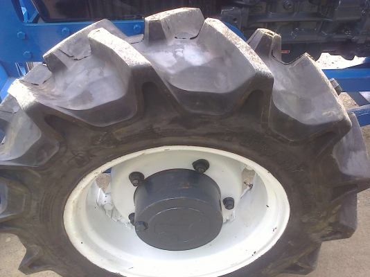 ขายรถไถฟอดร์  6640  คานคาลาโร  ดํันหน้า หาง  3  ไคเฮงหลี  เอกสารอินวอยฃ์