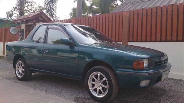 ขายด่วน NISSAN - NV - QUEENCAB 1.6 SLX MT สภาพดีมาก