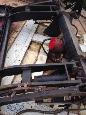 ลิฟใส่ท้ายรถหกล้อสิบล้อ ยกได้1.2ตัน เก่าญี่ป่นอุปกรณ์ครบ มี3ตัว ตัวใหญ่ ใส่สิบล้อ35000บาทใส่หกล้อ 30000บาท ลิฟใส่ท้ายรถหกล้อสิบล้อ ยกได้1.2ตัน เก่าญี่ป่นอุปกรณ์ครบ มี3ตัว ตัวใหญ่ ใส่สิบล้อ35000บาทใส่หกล้อ 30000บาท