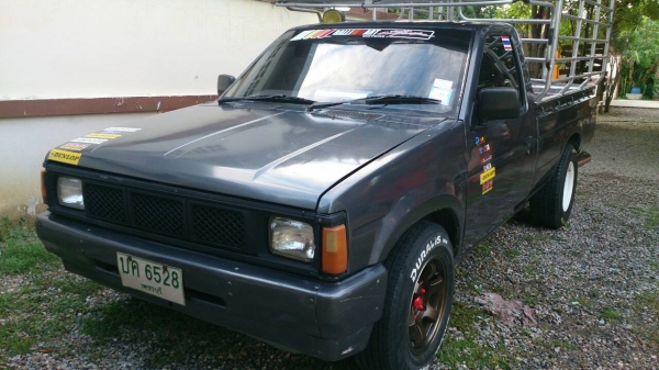 ขายด่วน Nissan Big M เครื่อง Z16 ราคาถูกๆสภาพดีคับ