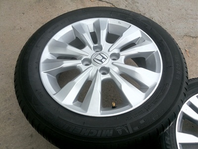 ขายล้อแม็กHONDA CITY ขอบ15 ยางปี 12 4ล้อ