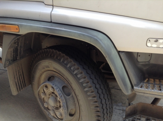 ขาย10ล้อ195พื้นเรียบสวยๆมี2คัน7.2เมตร900,000บาท ขาย10ล้อ195พื้นเรียบสวยๆมี2คัน7.2เมตร900,000บาท