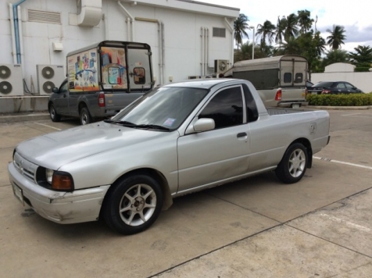 ขายรถ นิสสัน NV ปี 96 เครื่องเดิม 1.6 เกียร์ธรรมดา ภายในเบาะหนัง แอร์เย็น ตัวถังเดิม คานหน้าเดิม ฝากระโปรงเดิม ลอนกระบะสวย สีมีริ้วรอย เครื่องแน่น เกียร์แน่น รถเดิมๆ ไม่มีชน พร้อมใช้ เอกสารพร้อมครับ