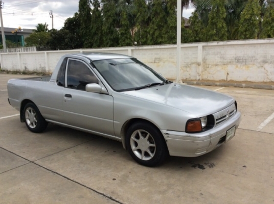 ขายรถ นิสสัน NV ปี 96 เครื่องเดิม 1.6 เกียร์ธรรมดา ภายในเบาะหนัง แอร์เย็น ตัวถังเดิม คานหน้าเดิม ฝากระโปรงเดิม ลอนกระบะสวย สีมีริ้วรอย เครื่องแน่น เกียร์แน่น รถเดิมๆ ไม่มีชน พร้อมใช้ เอกสารพร้อมครับ