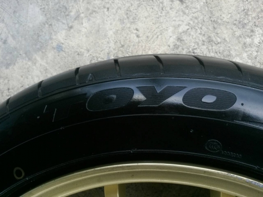 แม๊ค CE 28 ขอบ 17 กว้า 8 ทั้งสี่วง ไม่มีซ่อมคับ