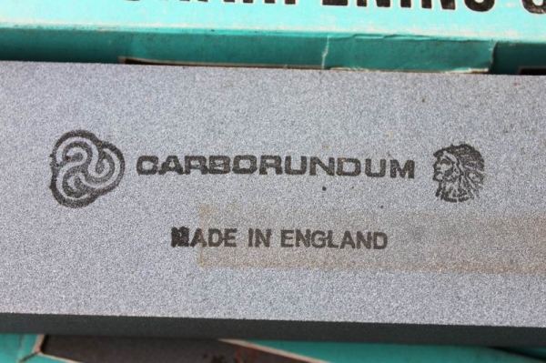 หินลับมีดตราคนป่า MADE IN ENGLAND