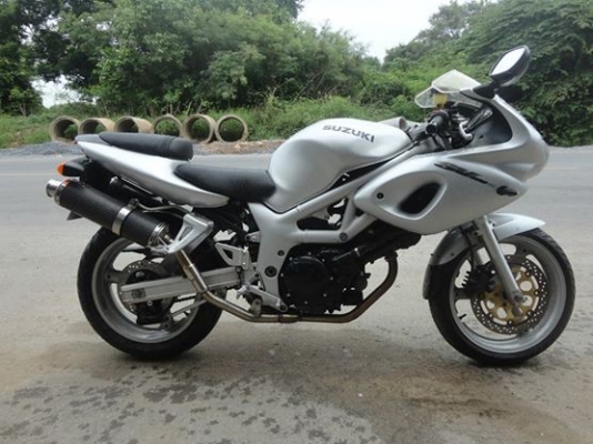 ขาย suzuki sv400 ประกอบใหม่ รถปี 1999 ท่อแต่ง
