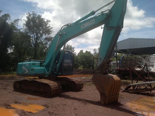 ขายด่วน  รถแบคโฮ  KOBELCO  SK200 รุ่น8 YN11   สภาพดี  12000  ชั่วโมง  พร้อมใช้งาน  เอกสารพร้อม