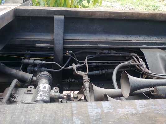 HINO 227 220 แรงม้า 2 เพลาดัมพ์ กระบะอลูมิเนียม